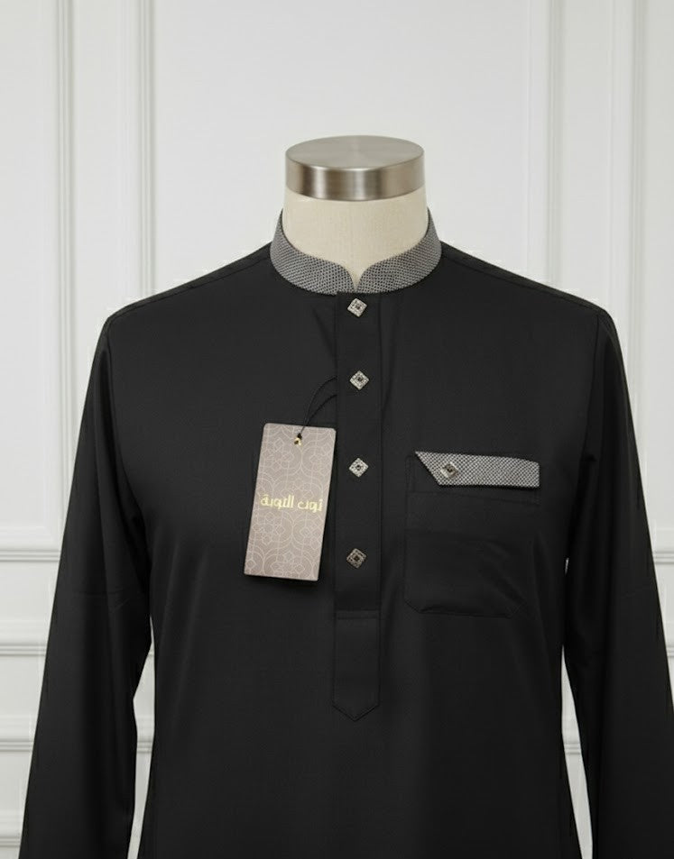 قميص التوبة "أسود كلاسيك" – موديل كول شوميز بسيط وراقي